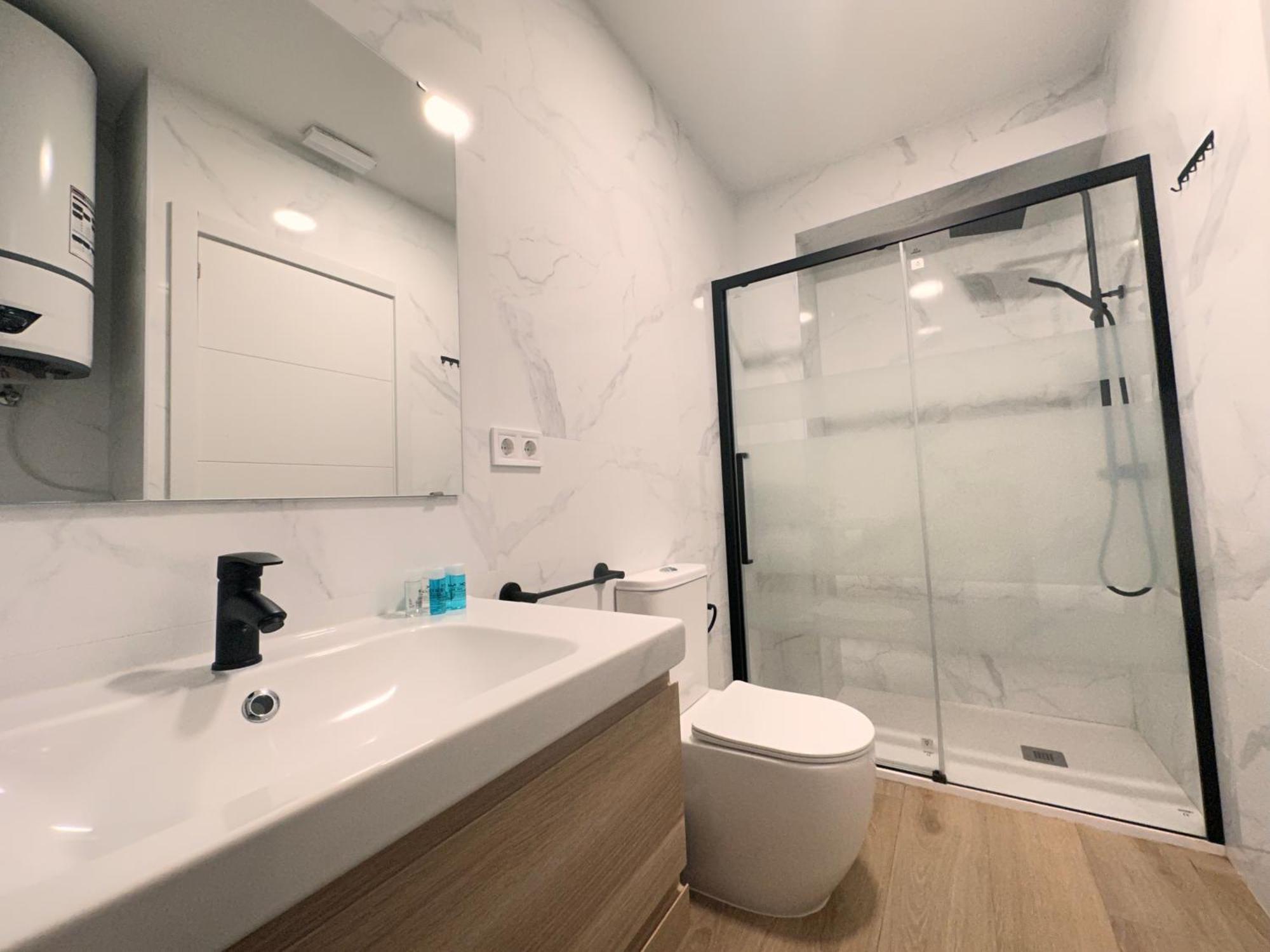Artes Y Oficios Apartaments Ab Valencia Bagian luar foto