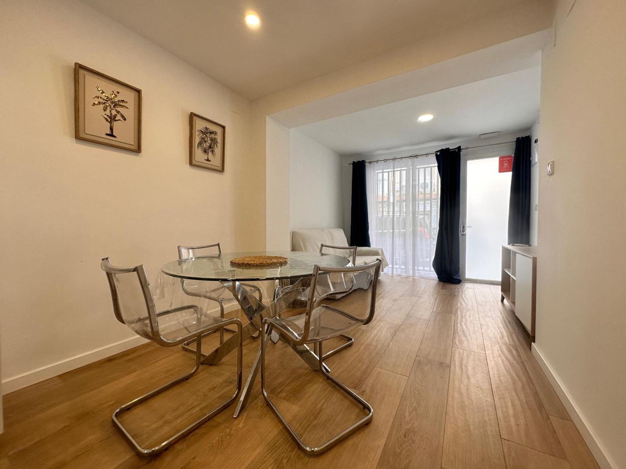 Artes Y Oficios Apartaments Ab Valencia Bagian luar foto