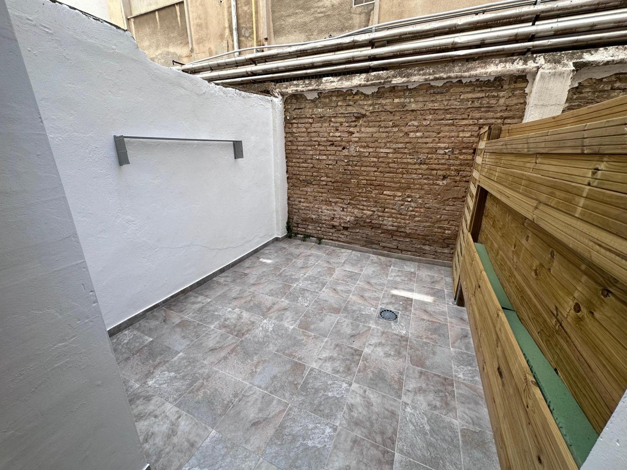 Artes Y Oficios Apartaments Ab Valencia Bagian luar foto